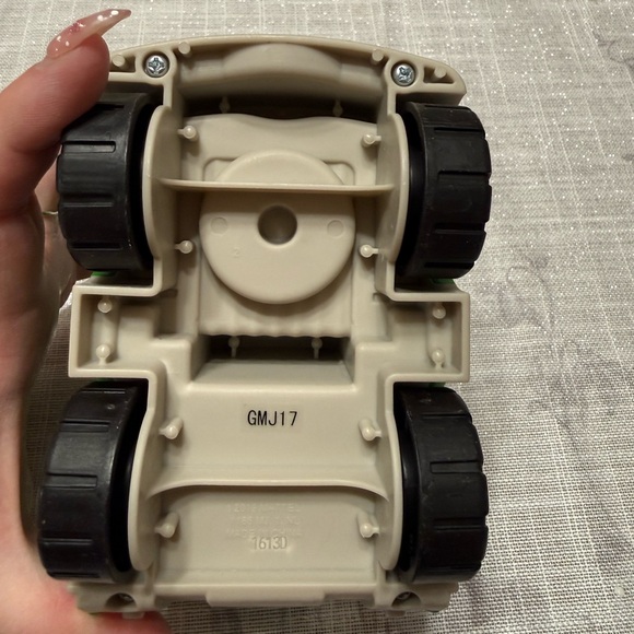 Little People Recycling Truck - Picture 6 of 7